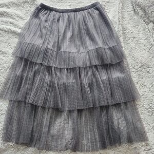 NWT Chic Wild Fable Charcoal Gray Tiered A-Line Skirt - Medium